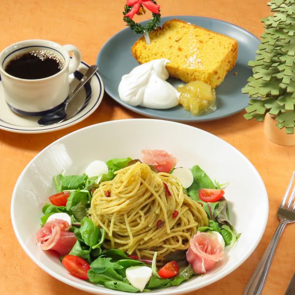 【金曜日ナイトカフェ★期間限定】国産豚生ハムや自家製ジェノベーゼ◆クリスマスパスタセット