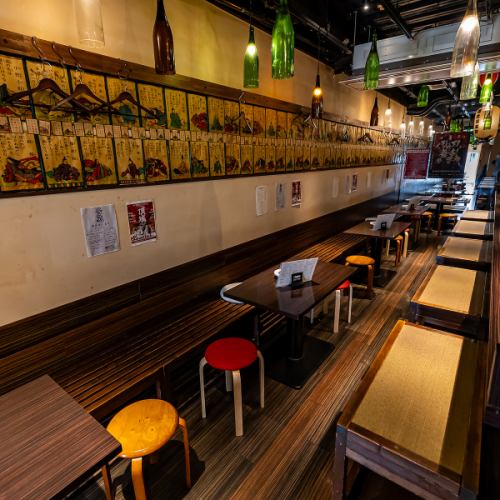 酒棚が映える洗練された和モダン設計