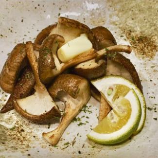 Shimabara Thick Shiitake Mushroom Grilled with Salt