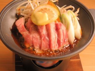 Yoshiju pork shoulder loin ceramic plate lemon butter steak