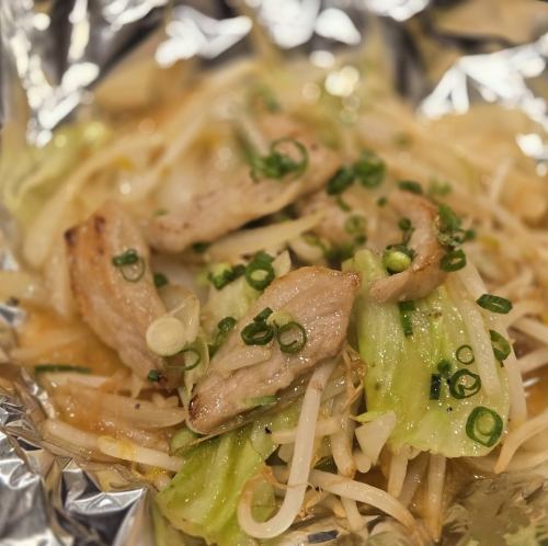 やみつき豚トロねぎ塩鉄板