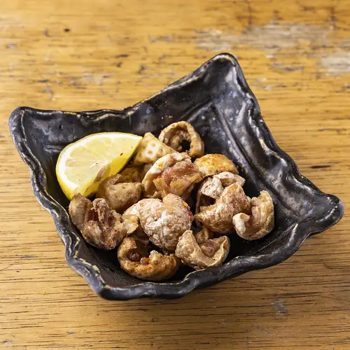 鶏皮の唐揚げ
