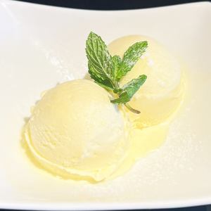 Vanilla Icecream