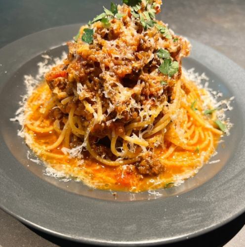 Meaty Bolognese pasta