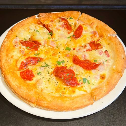 Salami and potato pizza
