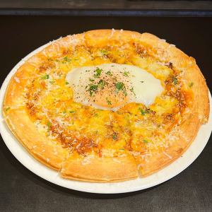 Meat pizza with soft-boiled egg