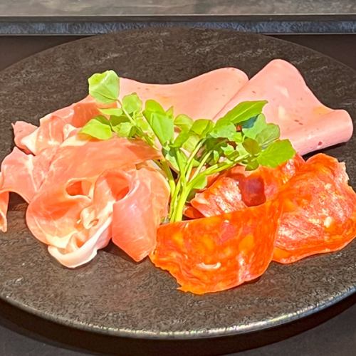 Assortment of 3 kinds of ham