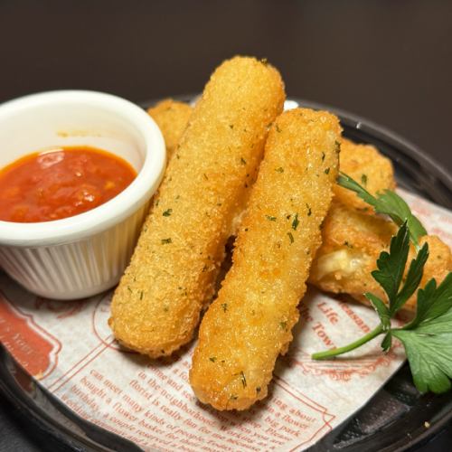 Mozzarella cheese fritters