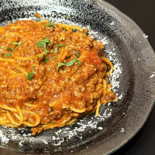 Meaty Bolognese pasta