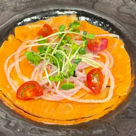熏制鲑鱼生牛肉片