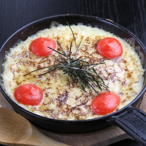 The exquisite harmony of the ingredients is irresistible, "Yamaimo's Fluffy Cheese Mentaiko"