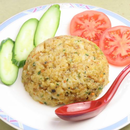 エキゾチックな風味が楽しめる炒飯！異国気分が味わえる