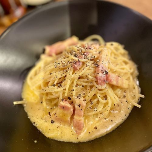 There's delicious carbonara in Kitasenju