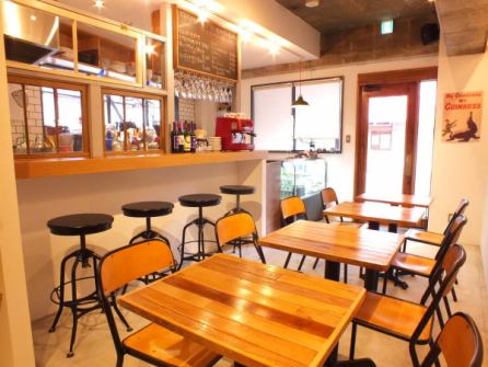  I feel calm in the warmth of the wood feeling ♪ I feel calm in the store I have a counter so even one person drink ◎ Enjoy casual dining at Kita Senju without shoulder stretches. Feel free to visit with your family and friends! 