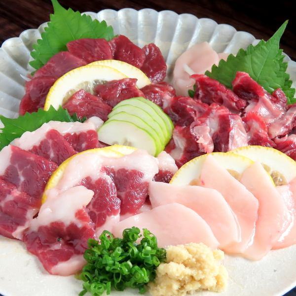 産地直送の新鮮な馬刺し