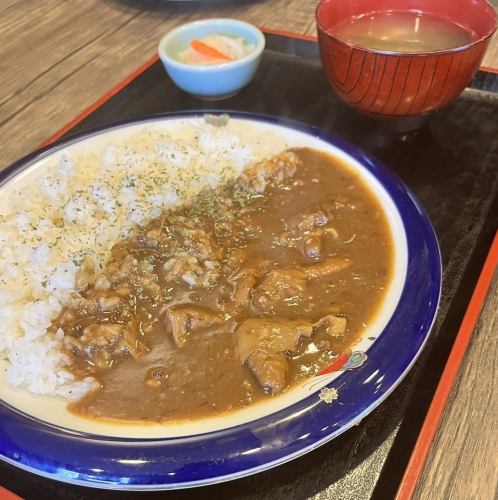 コラーゲンたっぷりホルモンカレー