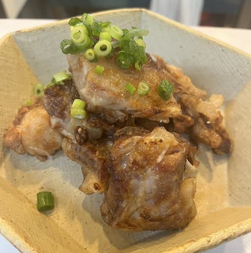豚軟骨炙り焼きスタミナソース