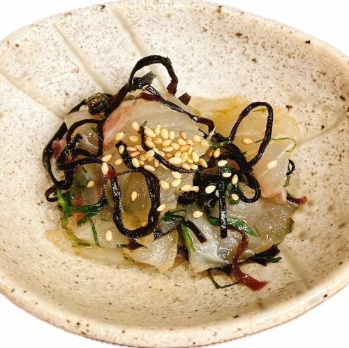 真鯛の塩昆布和え