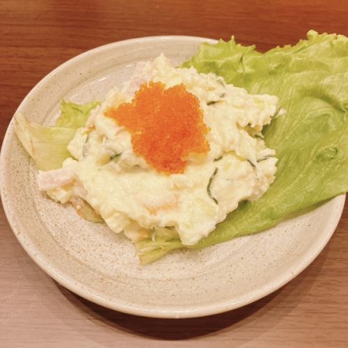 じゃがポテ小鉢/かにみそ丼/炙りえんがわ小鉢