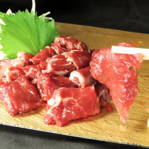 特上赤身馬刺しと馬ひも