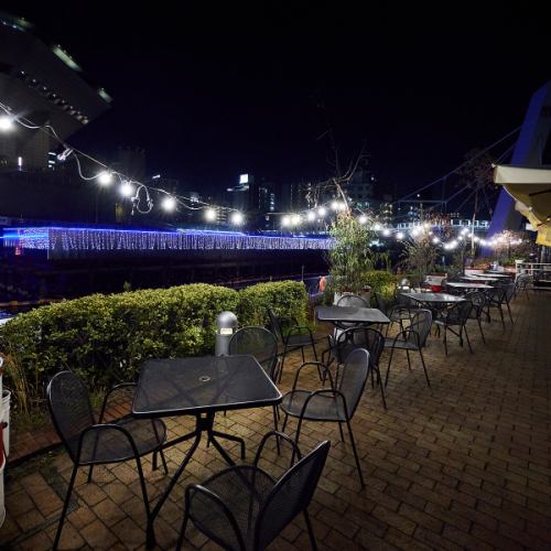 リバーサイドの夜景を愉しむ癒し空間♪