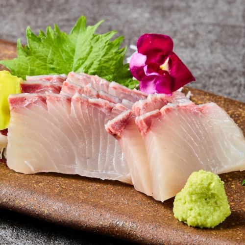 長崎県産ぶり刺し身