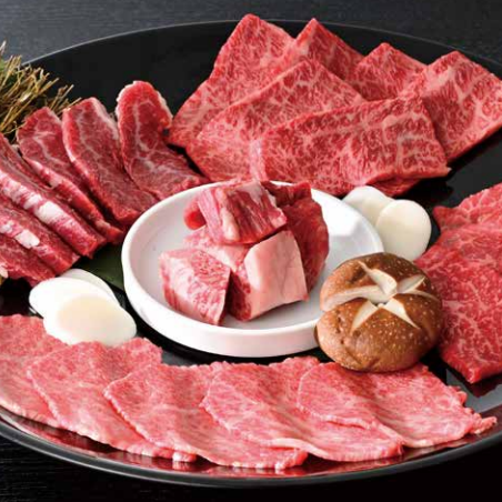 【上質の牛肉おすすめ部位盛り合わせ】どこを食べても美味しい！当店自慢の上質牛肉盛り合わせです♪