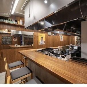 当店では高度な品質管理の元、新鮮な厚切り牛タンや上質なハラミ、こだわりのホルモンを贅沢にお楽しみいただけるようにこだわっています。焼肉愛好家必見の至福のメニューをご堪能ください。