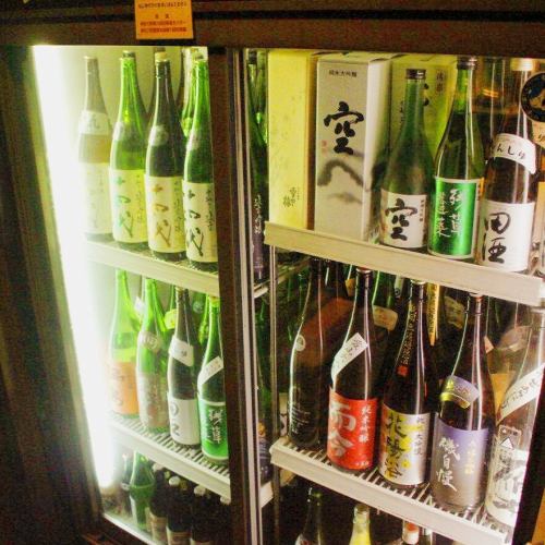 日本酒は全て貯蔵庫で保管★