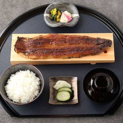 Grilled eel set