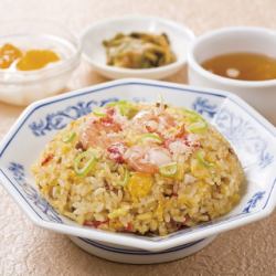 五目炒飯〈海老・蟹入り〉