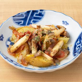 エリンギとじゃが芋のガーリックバター炒め