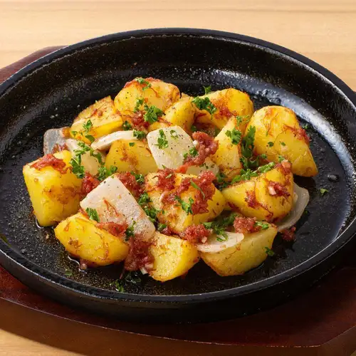 【肉料理】しゃが芋コンビーフ鉄板焼き/【肉料理】黒毛和牛コロッケ