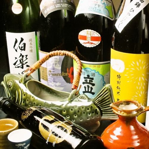 Really delicious local sake from all over the country