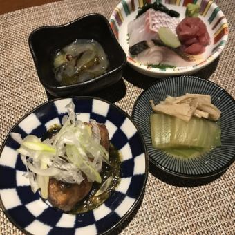 ドリンク1杯付きのお得な”ちょい和（なご）セット”（12月）