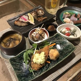 旬の食材をちょっとずついろいろ。ドリンク1杯付きのお得な”和和（なごなご）セット”（5月）
