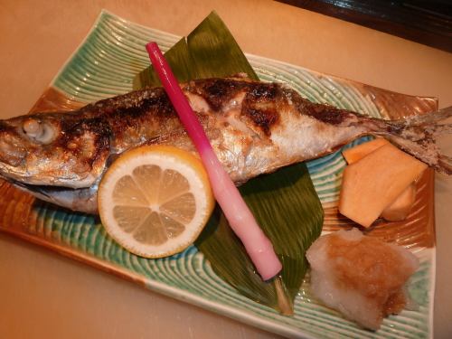 生秋刀魚姿汐焼き