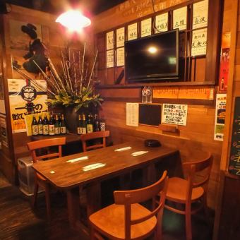 Table seats filled with the warmth of wood.