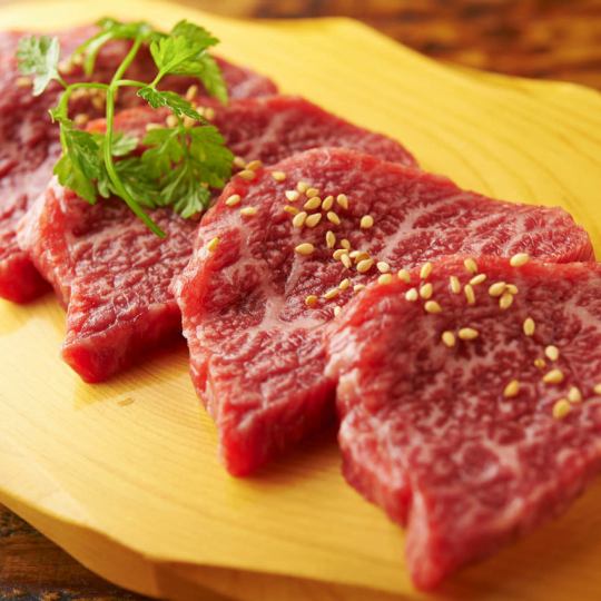 [Limited to 3 groups on weekdays!] Reasonable yakiniku banquet! Seats available for 2.5 hours, all-you-can-drink included for 2 hours → 5,500 yen (tax included)