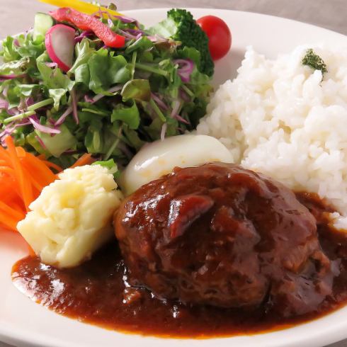 A healthy lunch prepared by a vegetable sommelier | Enjoy a meal that will make your body happy♪