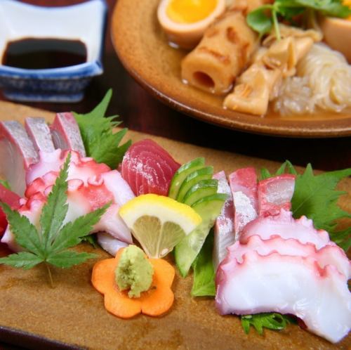 Enjoy the fruits of the Seto Inland Sea! "Three kinds of sashimi"