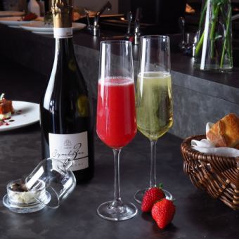 【ディナー】シャンパンフリーフロー(2時間制)　8,800円