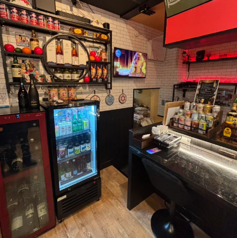 多彩なドリンクと共に乾杯