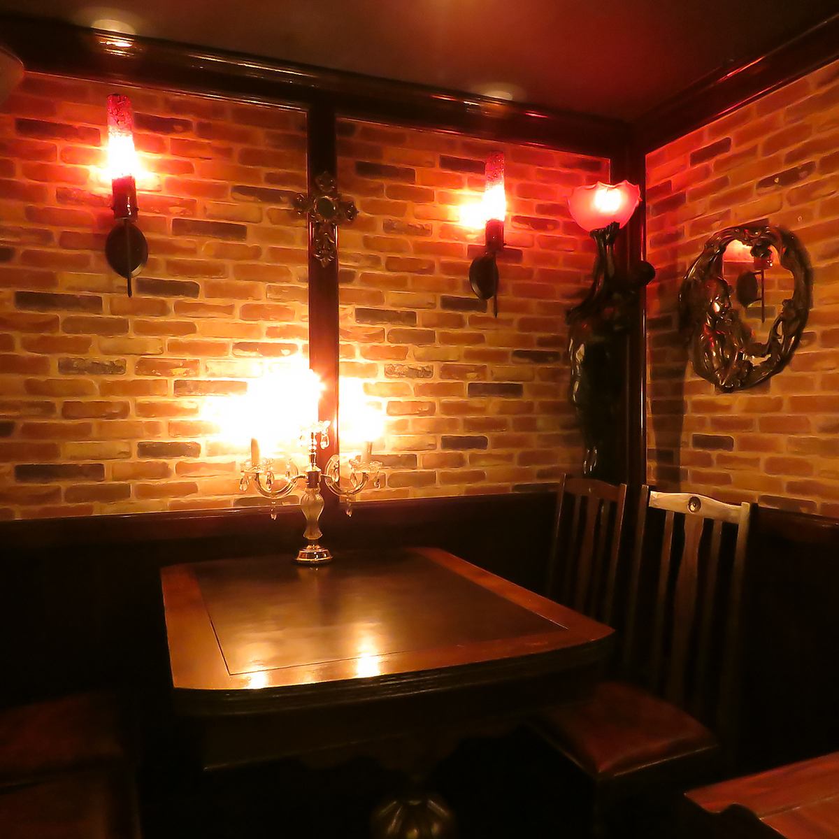 特別なひとときを演出するマジックと、居心地の良い空間で素敵な時間を過ごしましょう