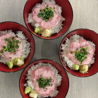 【飲み放題３時間＆スパークリングワインで乾杯♪】同窓会プラン！プロジェクター+スクリーン付
