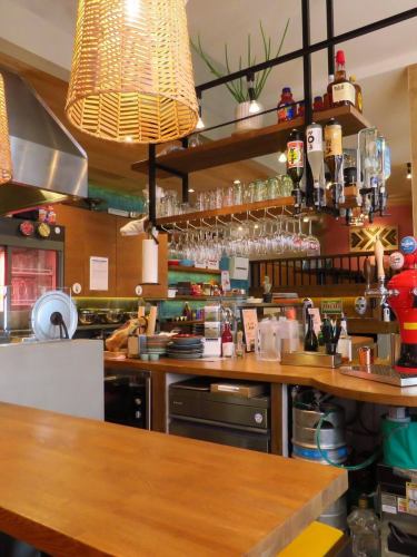 所沢での女子会におすすめ｜ウッドベース×カラフルなインテリアのおしゃれ居酒屋《トンボバル》

こんにちはこんばんは♪
ジメジメしたさっぱりしない日が続き
気持ちも落ち込みがち…
そんな時は
シャキッとしたライムの酸味が美味しいセビーチェでさっぱりリフレッシュ！！
お酒片手に笑顔で夏を乗り切りましょう♪

本日もトンボバルスタッフ一同
皆様のご来店お待ちしております^_^

▼アクセス
西武池袋線・西武新宿線
所沢駅西口 徒歩4分

▼営業時間/定休日
17:00-00:00
(L.O. 料理22:30 ドリンク23:00)

定休日：なし
 

#所沢グルメ
#所沢女子会
#所沢居酒屋
#埼玉グルメ
#所沢ディナー 
#トンボバル
#西武線グルメ