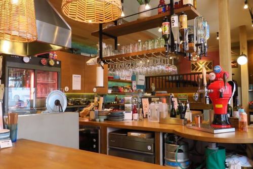 所沢で多様なシーンにおすすめの居酒屋バル｜デート・宴会・飲み会など《トンボバル》

こんにちはこんばんは！
トンボバルの#スタッフkai です！

昨日大雨で冠水してる所沢を死にそうになりながらバイクでかけぬけてました。
道路の水深すぎて魚になった気分でした。

という事で大人気炙りサバサルサのご紹介！
単品で頼むのもアリですが、サバやタコス４種が含まれる4種類がお得に食べれる"TOP4SET"もオススメです！
なに頼むか迷ったらとりあえず頼んでみて下さい！

======================

▼アクセス
西武池袋線・西武新宿線
所沢駅西口 徒歩4分

▼営業時間/定休日
17:00-00:00
(L.O. 料理22:30 ドリンク23:00)
定休日：なし

 
▽姉妹店のご紹介
・新所沢イザカヤTOMBO
  @izakayatombo 
・所沢 ハイカラトンボ
  @hikara_tombo 

======================

 
#所沢グルメ
#所沢女子会
#所沢居酒屋
#埼玉グルメ
#所沢ディナー 
#西武線グルメ
