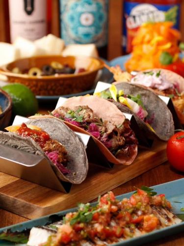 [Tokorozawa x Birthday] Surprise cake available for special occasions! All-you-can-drink courses available at Tombo Bar

Hello, good evening!
I'm Kai, a staff member at Tomboval!

Pollen season is here...
I haven't had any symptoms yet, but I'm nervous...

The refreshing feeling that blows away the itchiness caused by pollen
Seafood ceviche!
Enjoy fresh seafood with our special dressing and lime!

======================

Access
Seibu Ikebukuro Line and Seibu Shinjuku Line
4 minutes walk from the west exit of Tokorozawa Station

▼Business hours/Closed days
17:00-00:00
(Last orders for food 22:30, drinks 23:00)
Closed: None


▽ Introducing our sister stores
・Shin-Tokorozawa Izakaya TOMBO
@izakayatombo
・Tokorozawa Blue Dragonfly
@hikara_tombo

======================


#Tokorozawa Gourmet
#TokorozawaGirlsMeeting
#Tokorozawa Izakaya
#Saitama Gourmet
Tokorozawa Dinner
Seibu Line Gourmet