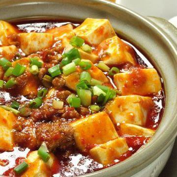 四川風鶏肉の麻辣炒め/細切り豚肉の四川風炒め/麻婆豆腐