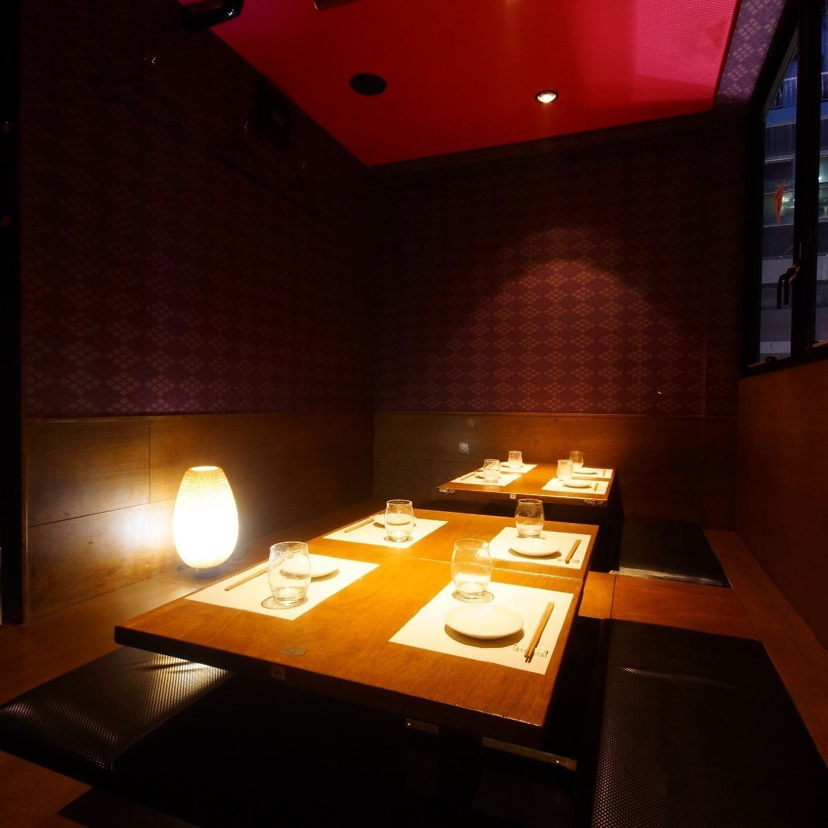Right next to Sannomiya Station! For banquets ♪ There is a spacious digging private room at your feet!